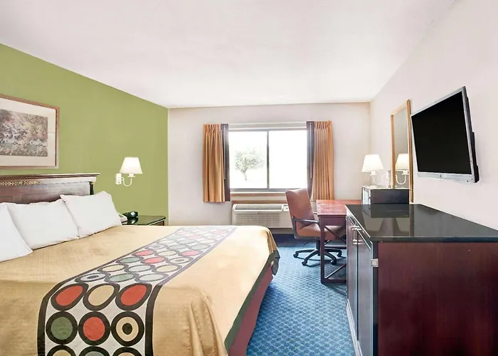 Super 8 By Wyndham West Memphis